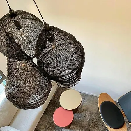 Le Trait D'union Apartment *